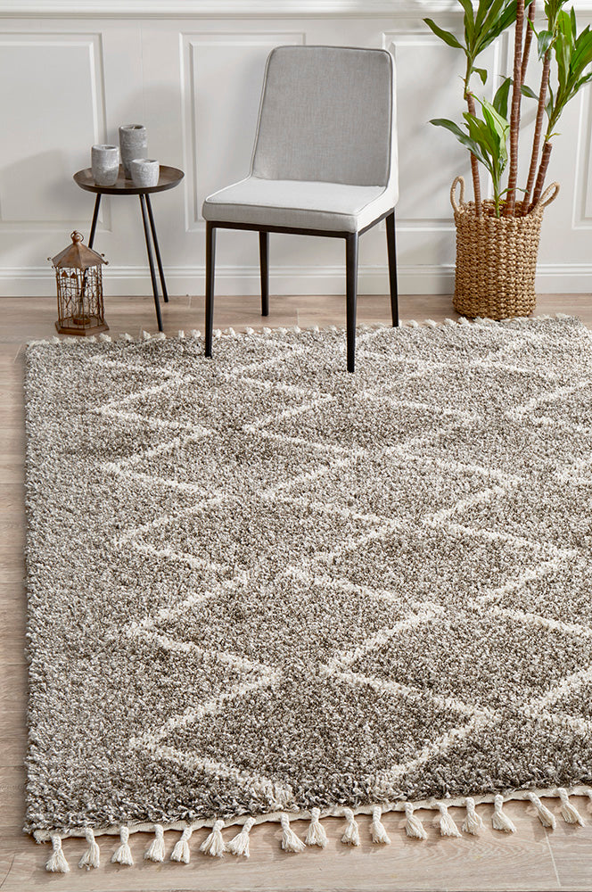 Saundra 11 Grey Rug