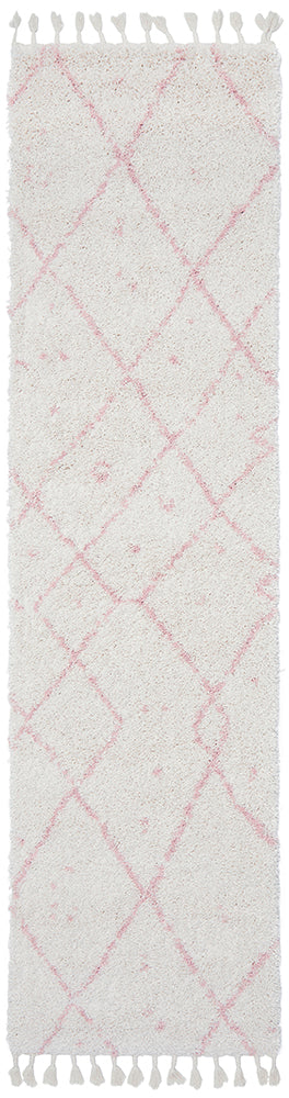 Saundra 44 Pink Runner Rug